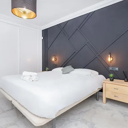 Bhost - Marina Banus * Marbella