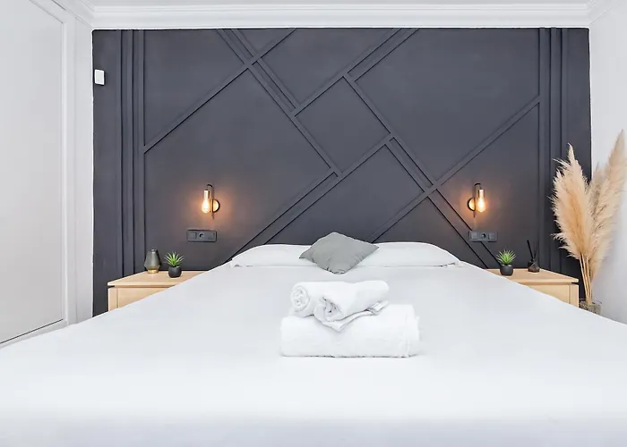 Bhost - Marina Banus