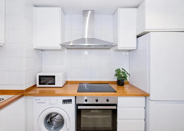 Bhost - Marina Banus *